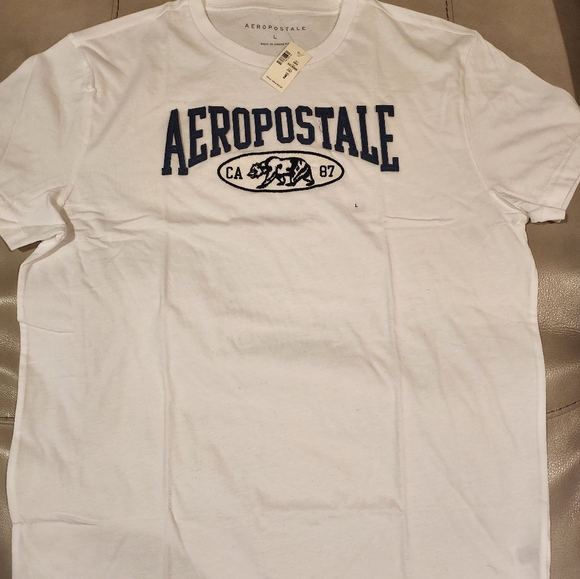 AEROPOSTALE TEEV SHIRT - Picture 1 of 1